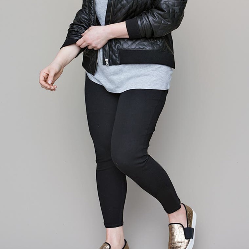 PRICE IS FINAL NWT SPANX Ankle Jeanish Leggings
